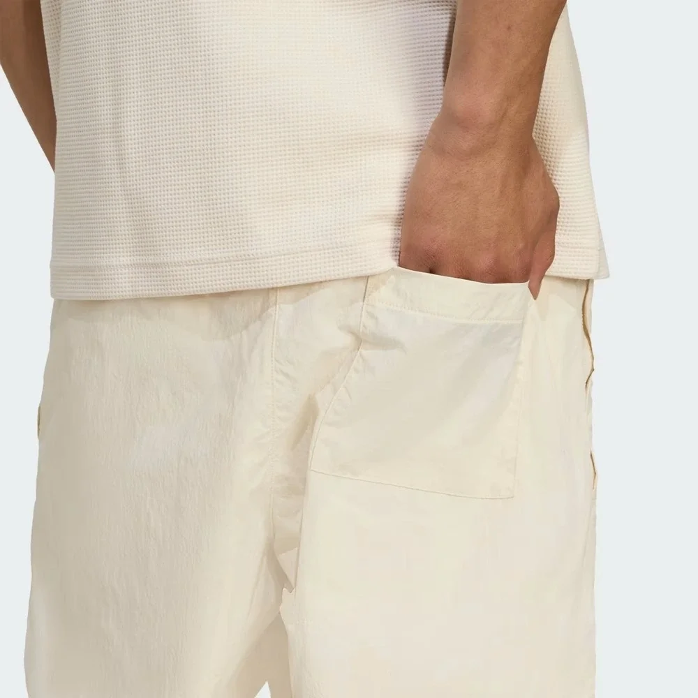 Adidas Trefoil Essentials Woven Shorts Adult L Off-White Casual Comfort Athletic